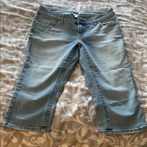 Denim capris